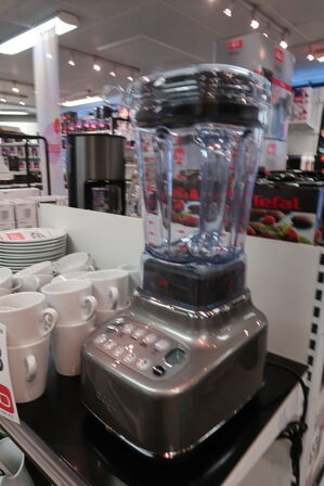 Sage Q SHY Blender SBL 820 1220 watt
