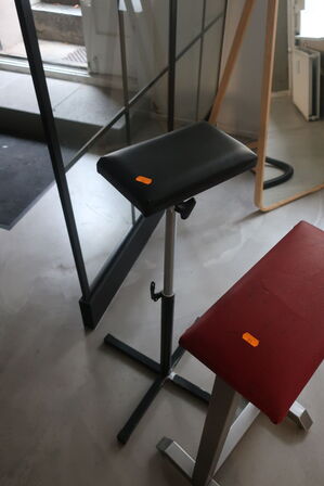 2 stk. puder til arme 