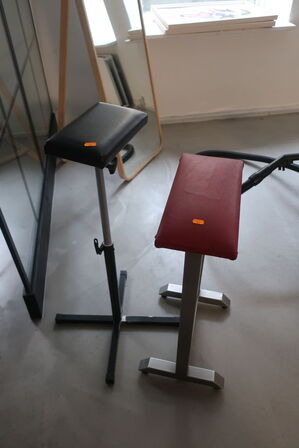 2 stk. puder til arme 