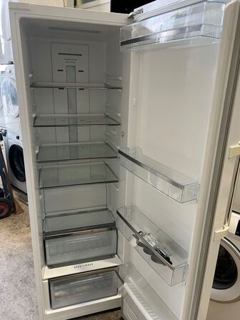 Køleskab SCANDOMESTIC