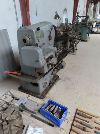 Drejebænk til metal