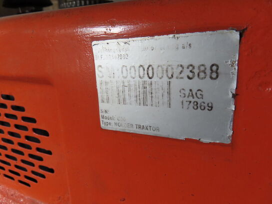 Traktor HOLDER C30 med tilbehør (bl.a. Græsklipper)