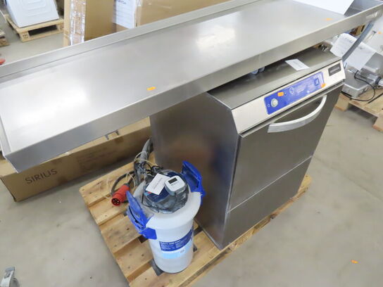 Industriopvaskemaskine og hylde med afløb, SILANOS DIGITAL