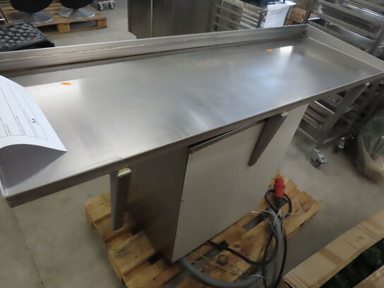 Industriopvaskemaskine og hylde med afløb, SILANOS DIGITAL