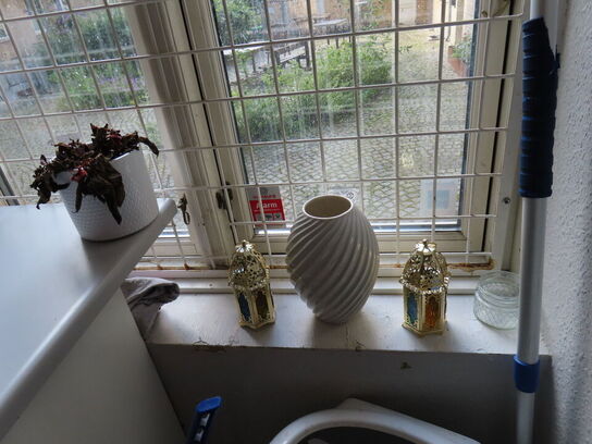 Tøm køkkenet for løst indhold