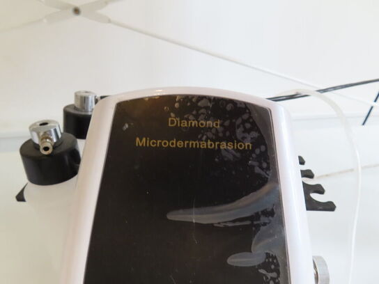 2 stk. microdermabrasion maskiner