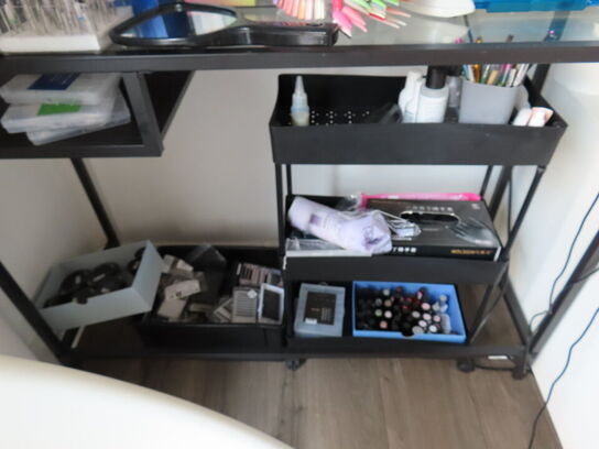 Div. negleklinik udstyr og tilbehør