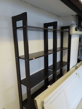 Tøm kælderen, undtaget behandlerbriks