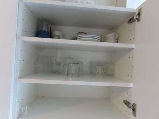 Tøm køkkenet for løst indhold