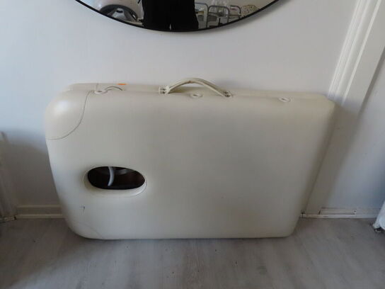 Transpotabel massagebriks