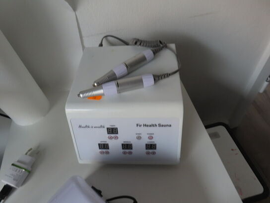 Div. negleklinik udstyr og tilbehør