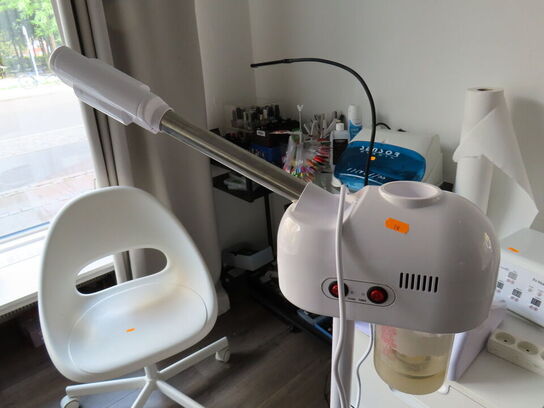 Div. negleklinik udstyr og tilbehør