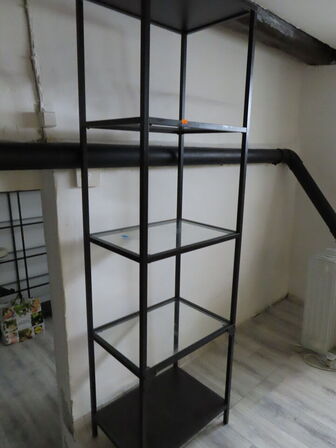 Tøm kælderen, undtaget behandlerbriks