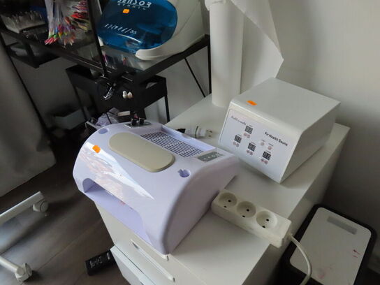 Div. negleklinik udstyr og tilbehør