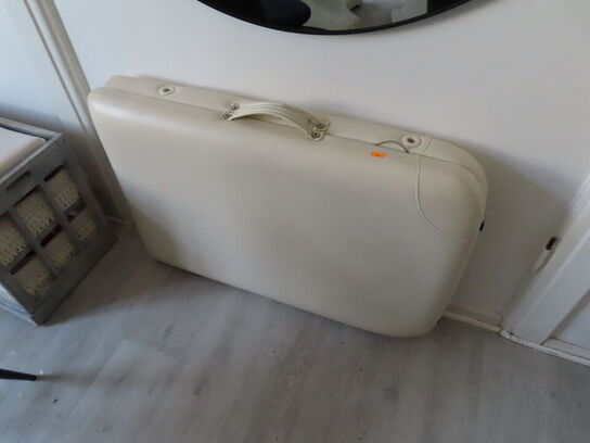 Transpotabel massagebriks