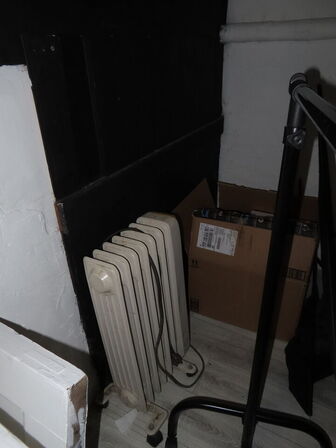 Tøm kælderen, undtaget behandlerbriks