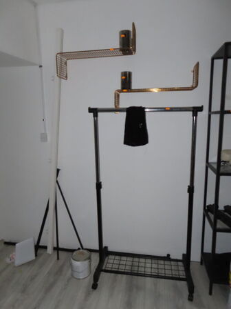 Tøm kælderen, undtaget behandlerbriks