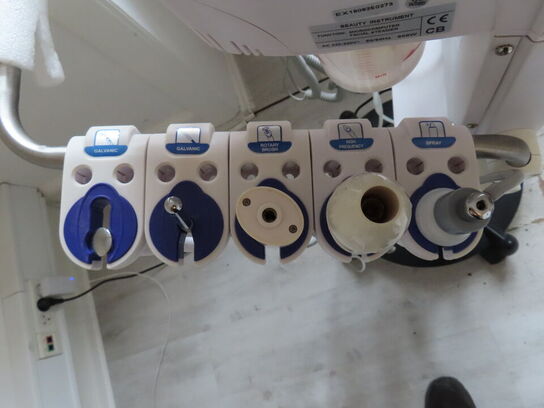 9 i 1 Multi-Function Beauty Instrument, H5050