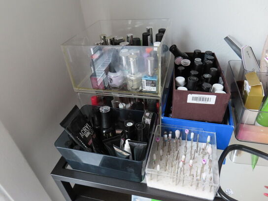 Div. negleklinik udstyr og tilbehør