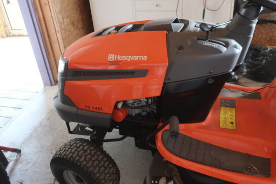 Havetraktor HUSQVARNA TS 142 L