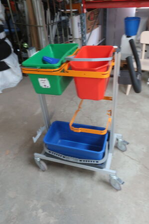 Rengøringsvogn TASKI