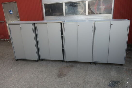 4 stk. skabe EFG med 2 topplader