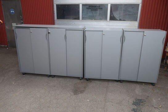 4 stk. skabe EFG med 2 topplader