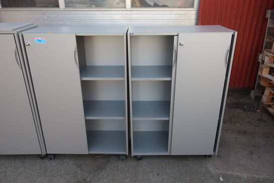 4 stk. skabe EFG med 2 topplader