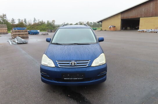 Varebil: Toyota Avensis Verso