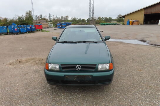 VOLKSWAGEN POLO CLASSIC