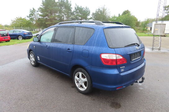 Varebil: Toyota Avensis Verso