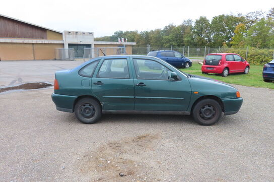 VOLKSWAGEN POLO CLASSIC