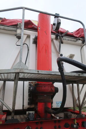 Tipsættevogn, HK Tipper