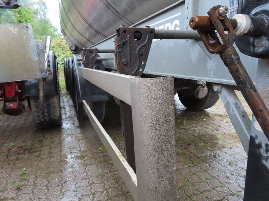 Tipsættevogn, KEL-BERG