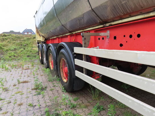 Tipsættevogn, HK Tipper