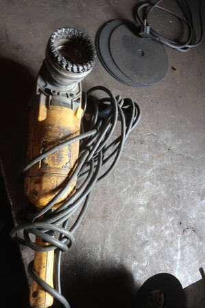 2 stk. vinkelslibere DEWALT