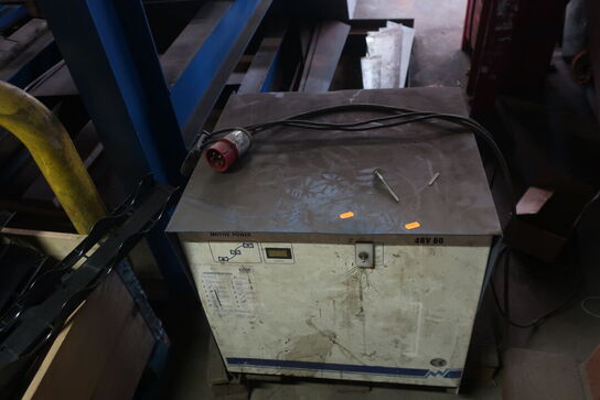 Lader CHLORIDE Motive Power
