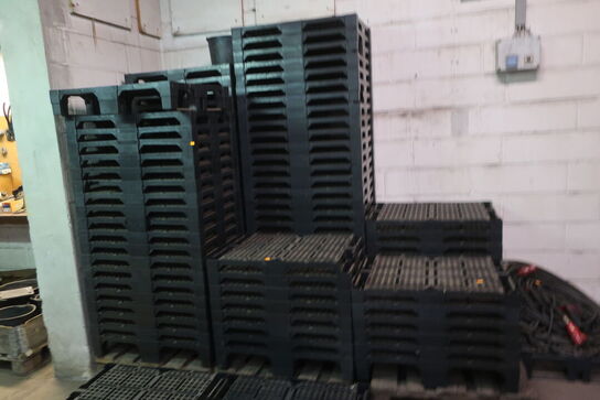 Div. Plastikpaller