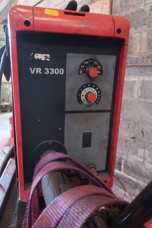 Svejseværk FRONIUS VarioSynergic 5000 med trådboks VR 3300