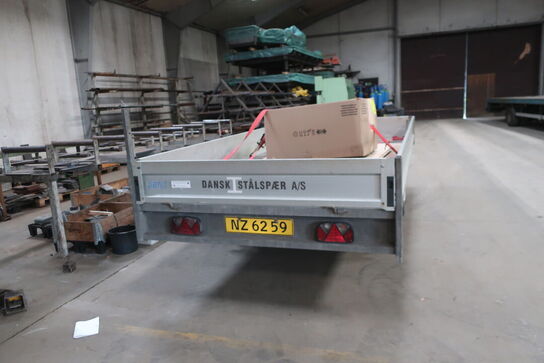 Trailer SARIS Pl 1820