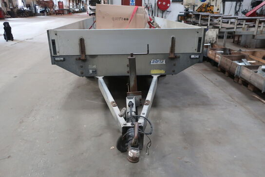 Trailer SARIS Pl 1820