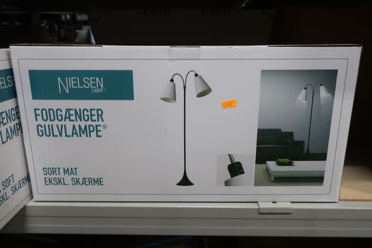 Gulvlampe NIELSEN LIGHT Fodgænger
