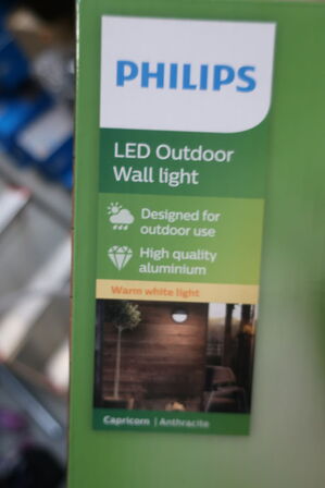 2 stk. væglamper PHILIPS LED Outdoor Wall light