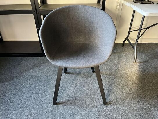 Kinnarps Hay About a chair