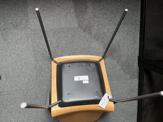 Kinnarps Four stol
