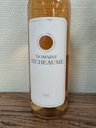 5 fl. Domaine Richeaume vine 