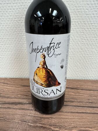 12 fl. Små vinflasker