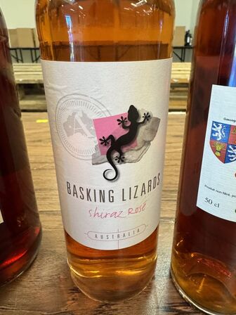 6 fl. Rosevin & 1 fl. Armagnac
