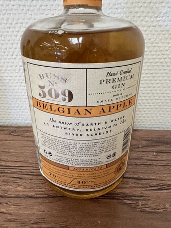 2 fl. BUSS 509 - Belgian Apple Gin 40%