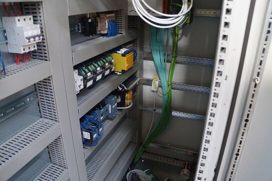 El-skab HÜBERS V-DIT210